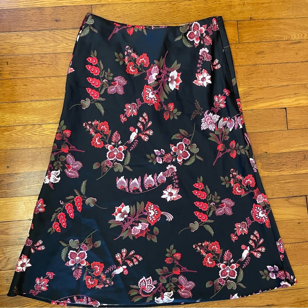 Ann Taylor Black A-Line Skirt with Pink and White Floral Pattern